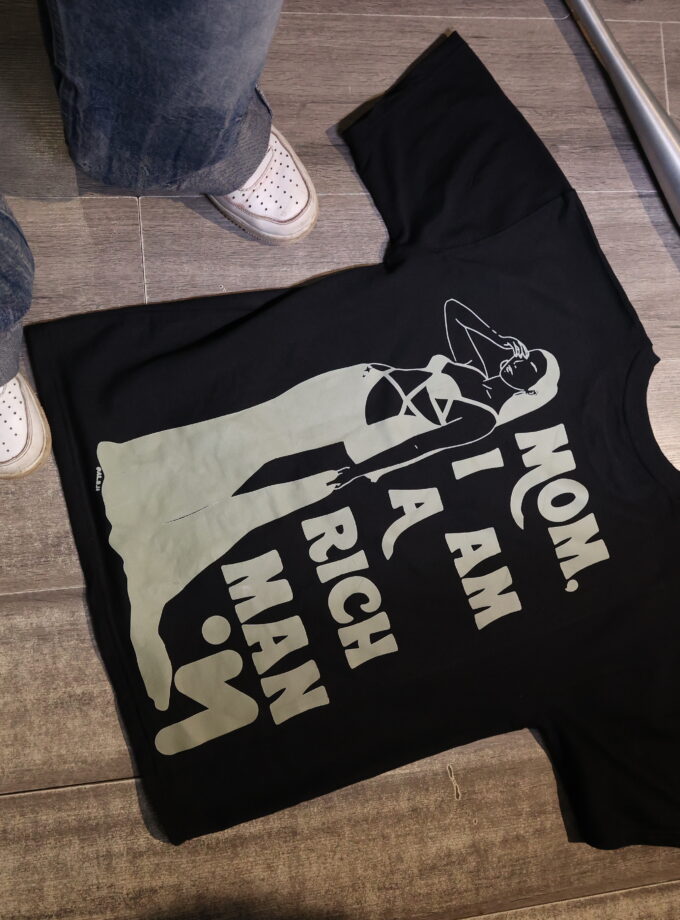 Mom I Am A Rich Man | FLR0010